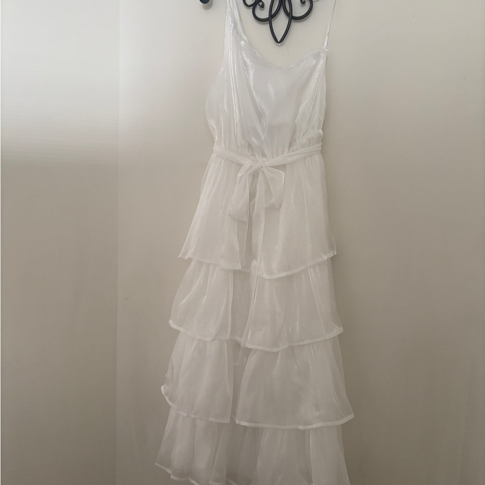 Lulu's White Dress - Picture 2 of 6